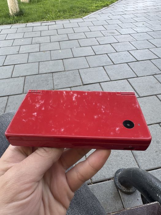 Продам Nintendo dsi