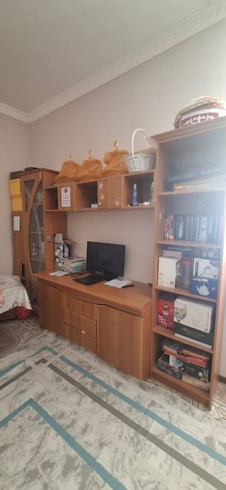 Гарнитур среднем качестве