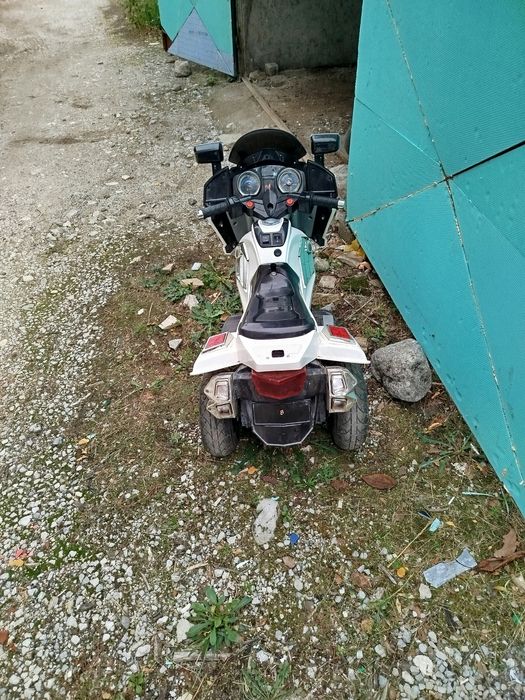 Детски мотор с два двигаля