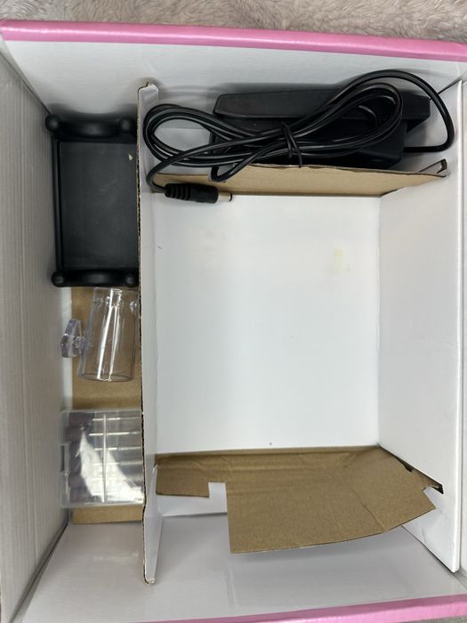 Ел. Пила за нокти