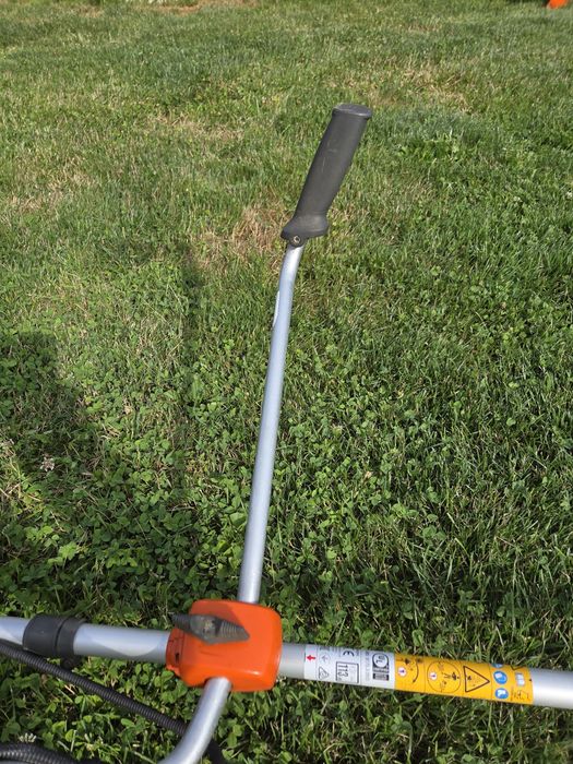 Motocoasa Husqvarna 135r