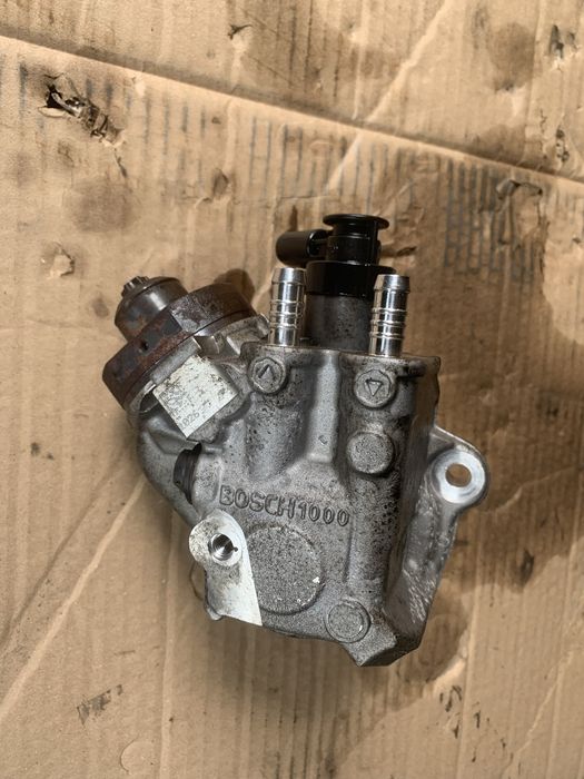 Kit injectie injectoare  pompa inalte bmw  n47d20c 143 cp euro5