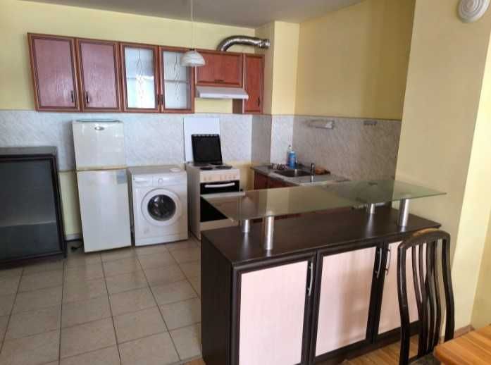 Дава под Наем 2-СТАЕН град София, Левски В