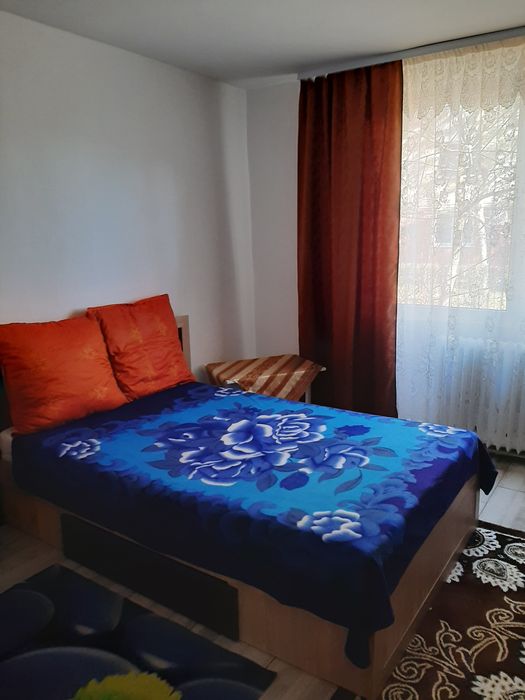 Închiriez garsonieră — fotografia 3