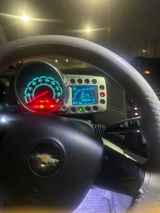 СРОЧНО!!! Продается свой SPARK