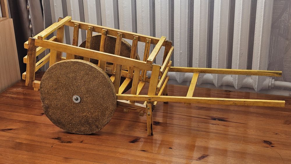 Тележка на осенний бал