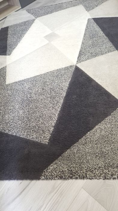 Vând covor 160×230