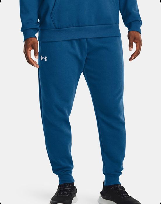 спортивный костюм under armour