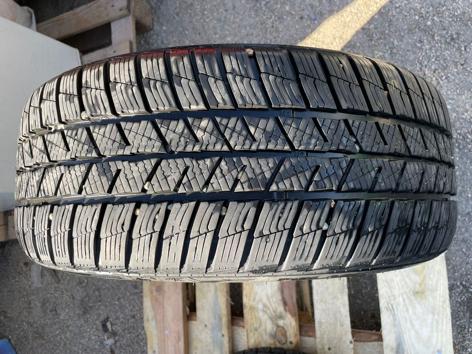 Jante OZ cu cauciucuri de iarna 225/40/R18