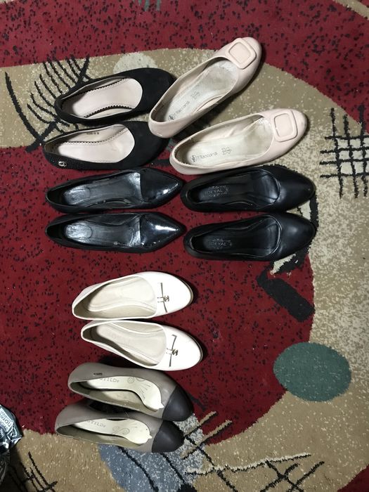 Продам туфли размеры 36-39