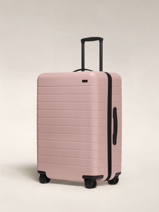 Чемодан средний размер M