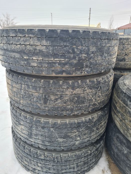 Бу  донгелек  бар.