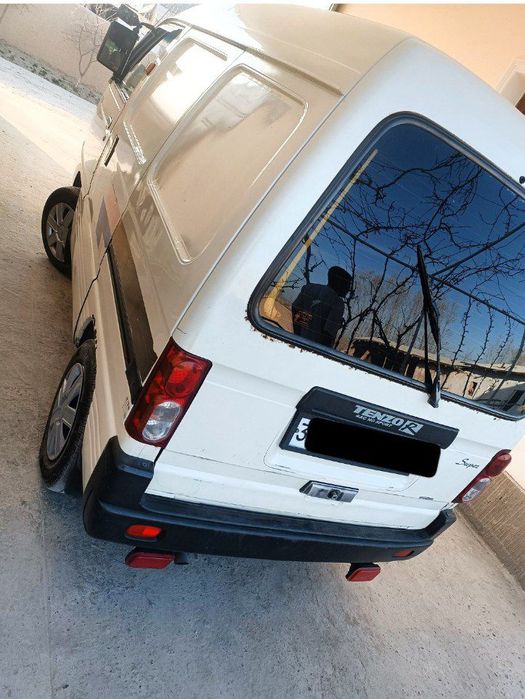 Damas van sotiladi kiraska toza