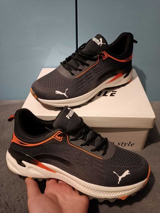 Vând încălțăminte