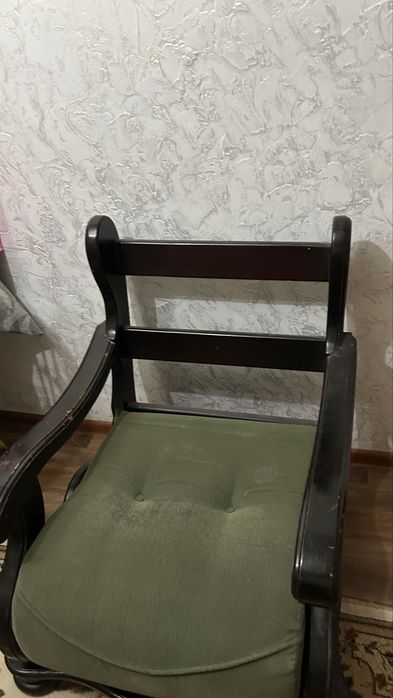 Кресло в хорошем состоянии