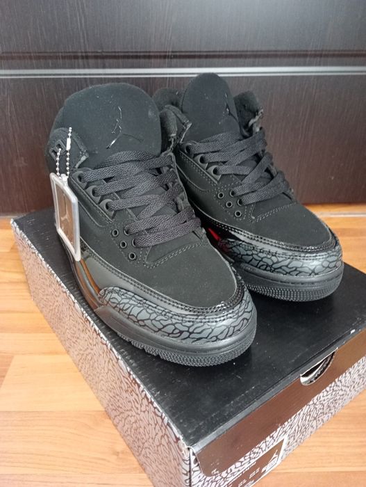 Jordan 3 Black Cat