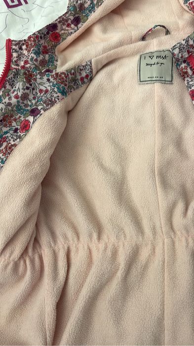 Продам детские курточки пальто