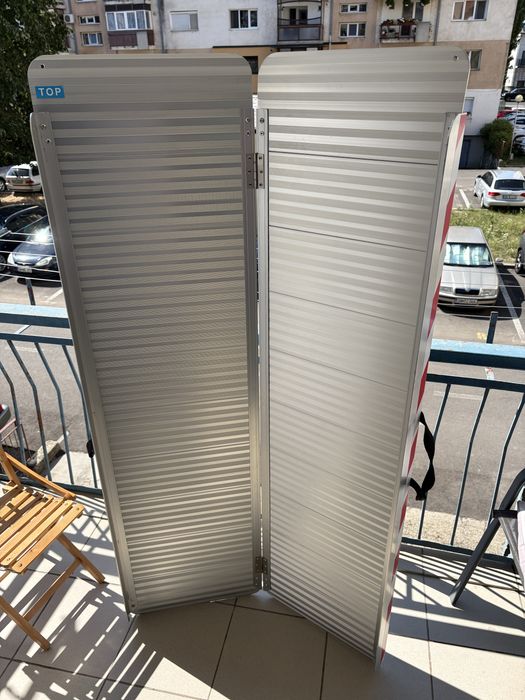 Rampă pliabilă din aluminiu 157×84 cm, 400 kg – stare foarte bună