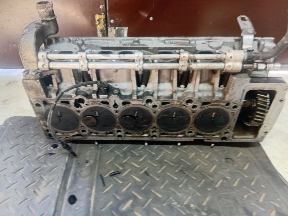 Chiuloasa motor 2.5 tdi vw touareg / T5 BAC/BLK/BPE/BPD/BNZ/AXD/AXEBPC/BLJ ETC