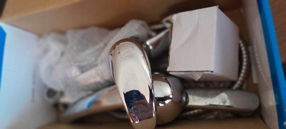 Продам смеситель .