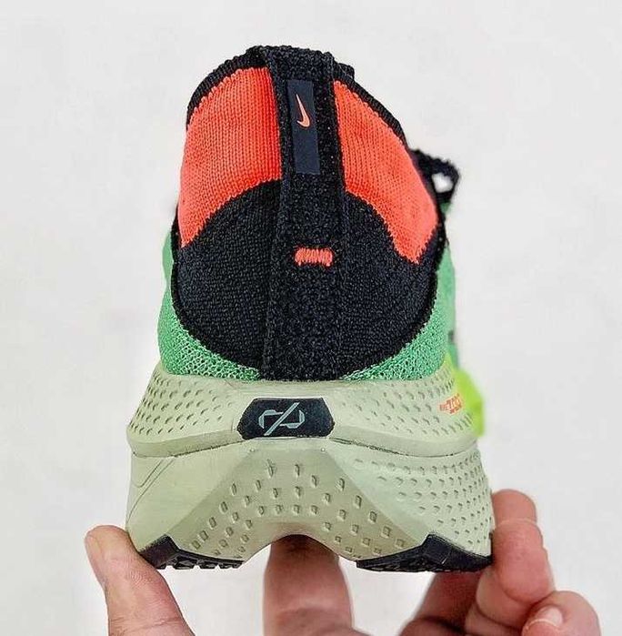Нови мъжки маратонки Nike Air Zoom Alphafly Next 44 номер
