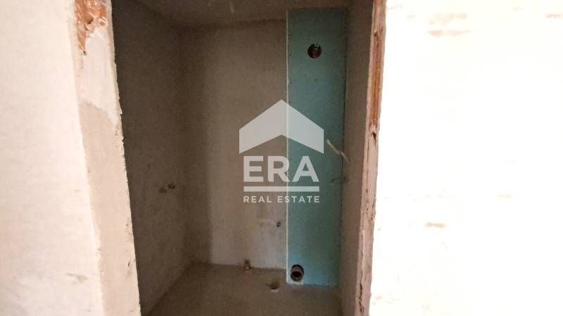 Продава се Тристаен апартамент в Варна, Цветен квартал - 91 кв.м за 869 €/кв.м - Снимка #11