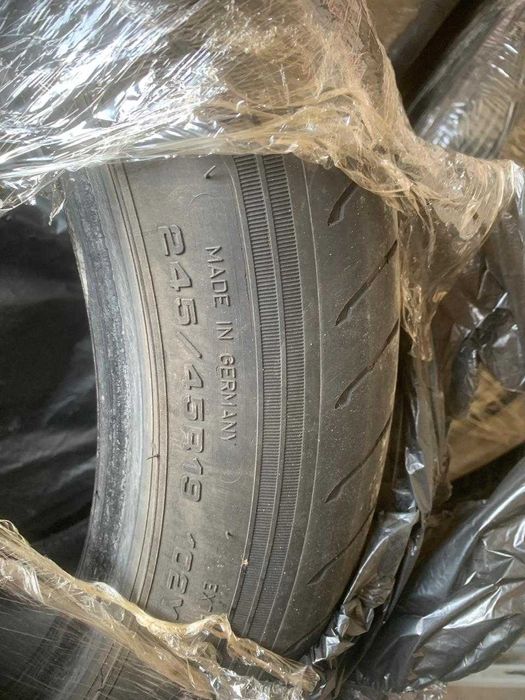 Продам шины 235/55/19