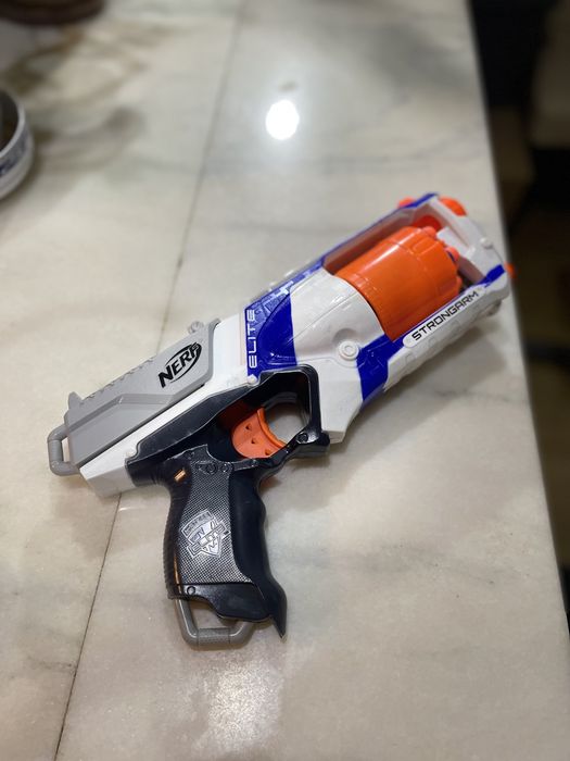 Pistol Nerf N-Strike Elite Strongarm Blaster