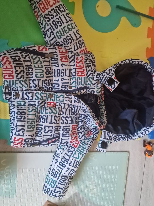 Guess Icon бебешко яке