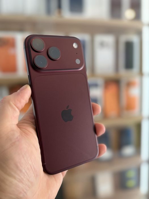 iPhone 18 Pro Max 256Gb Burgundy/Baterie100%/Garantie  12 luni @atsgsm.ro