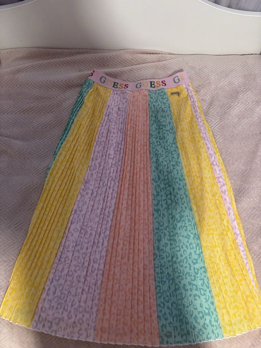 Пола Guess (12 години)