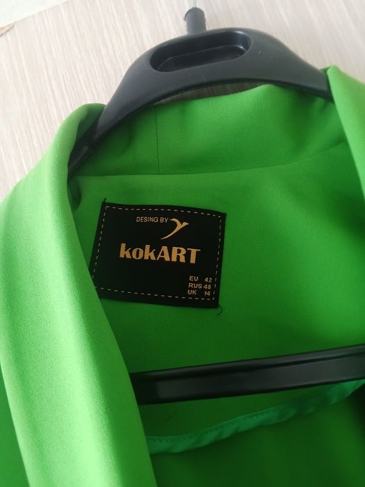 Классический женский кастюм