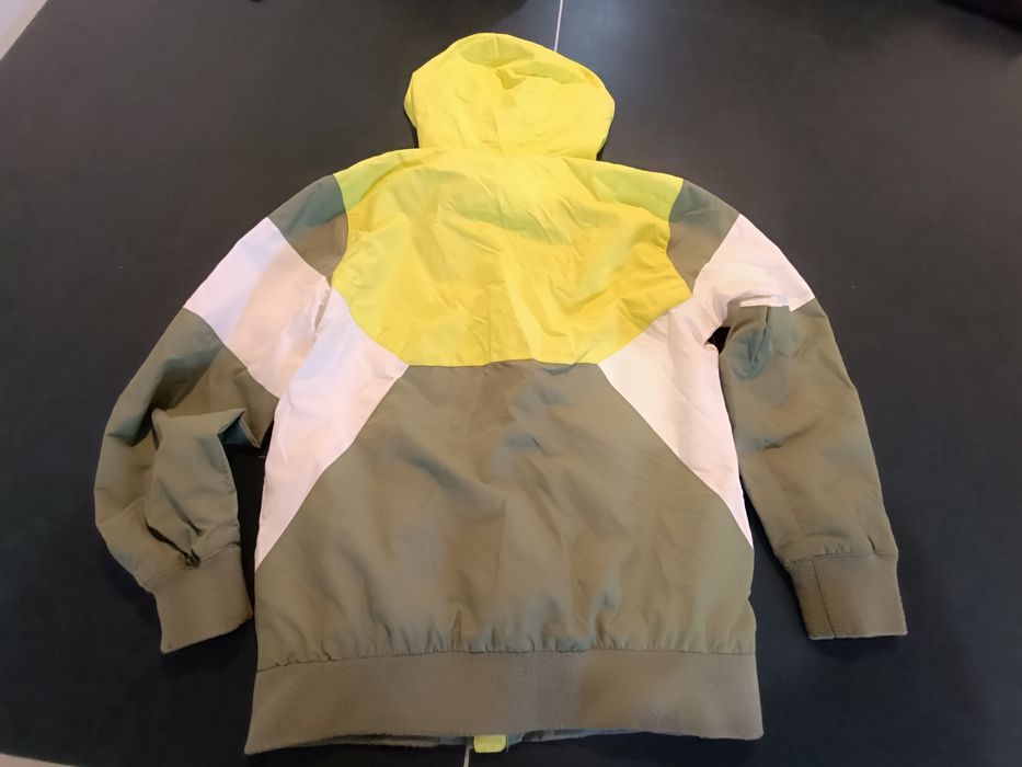 Geacă impermeabilă Reserved, 11-12ani