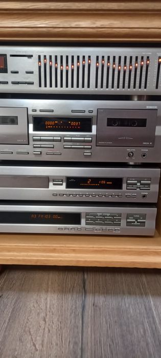 Amplificator yamaha Rx 385 rds