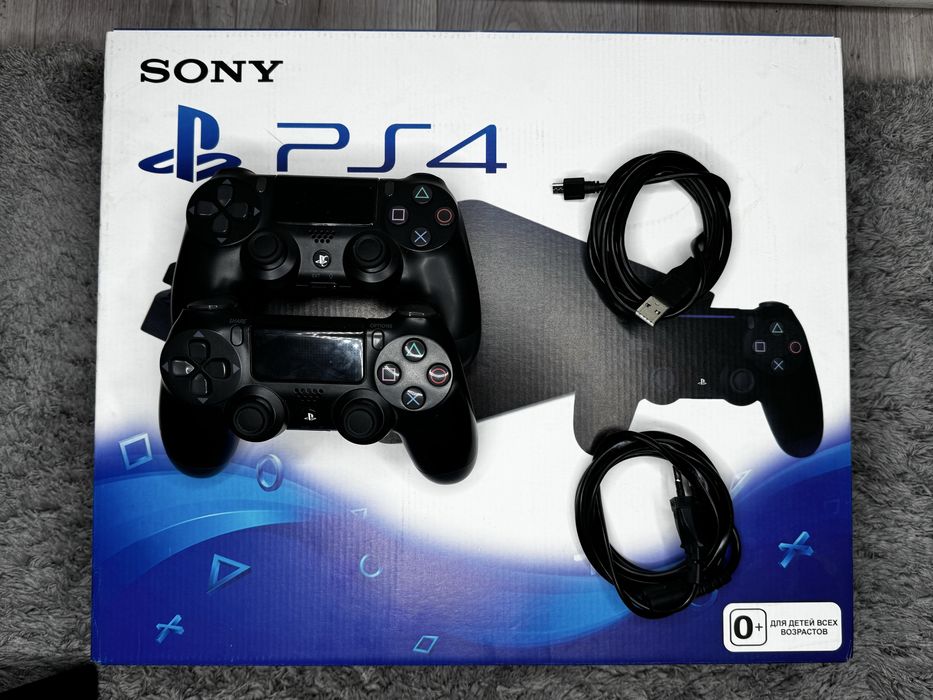 Play station 4 Sony