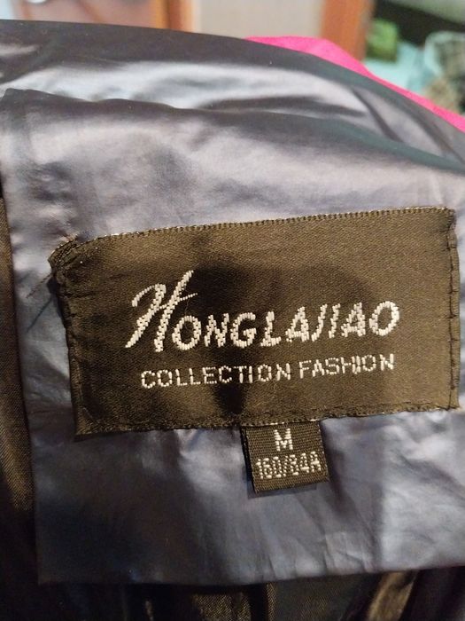 Куртка на девочку,размер М,40-42