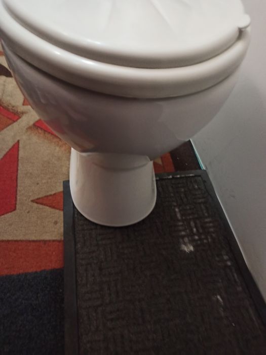 Продавам моноблок и мивка