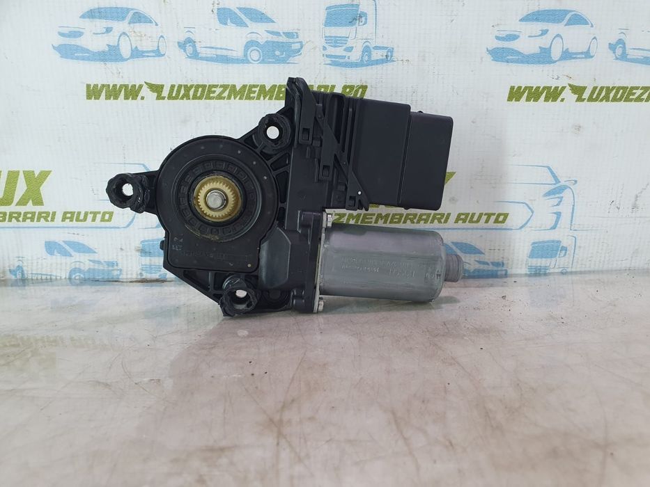 Motoras macara dreapta spate 1k4839402c Volkswagen VW Golf 5 [2003 -