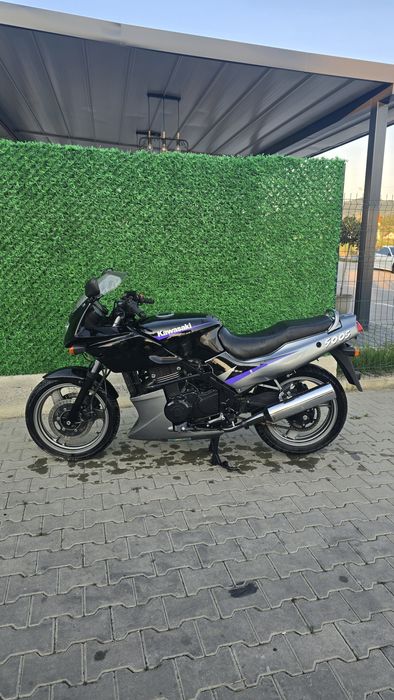 Kawasaki gpz 500s