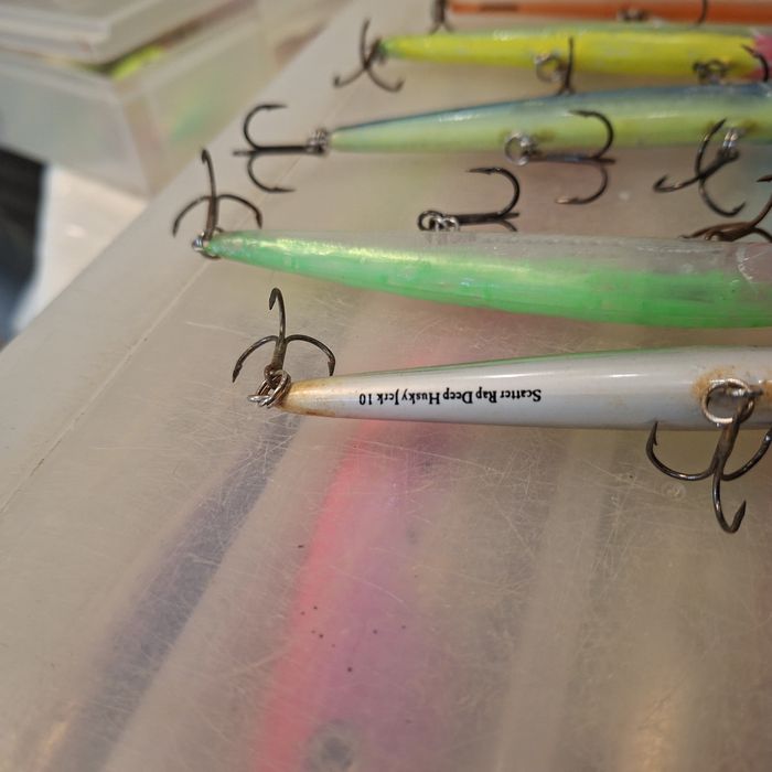 Воблери Рапала Хъски джерк