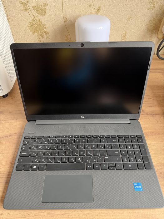 Ноутбук HP laptop 15s