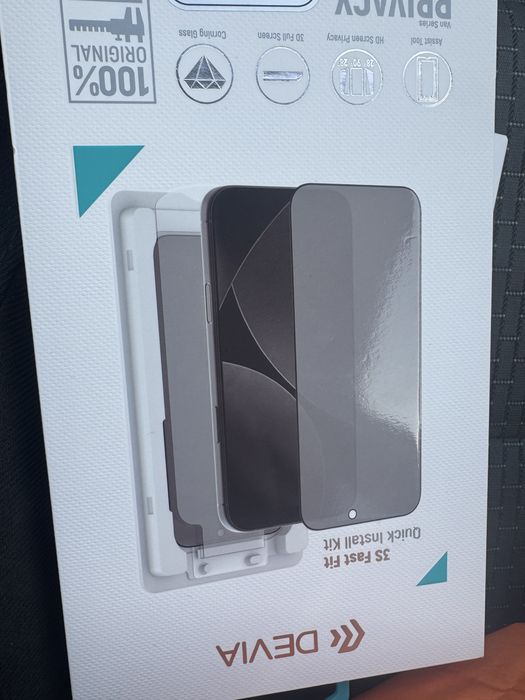 Iphone 17 nou in cutie