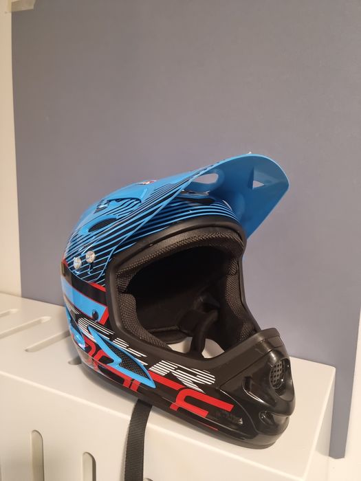 Casca MTB Full face  în condiții bune.