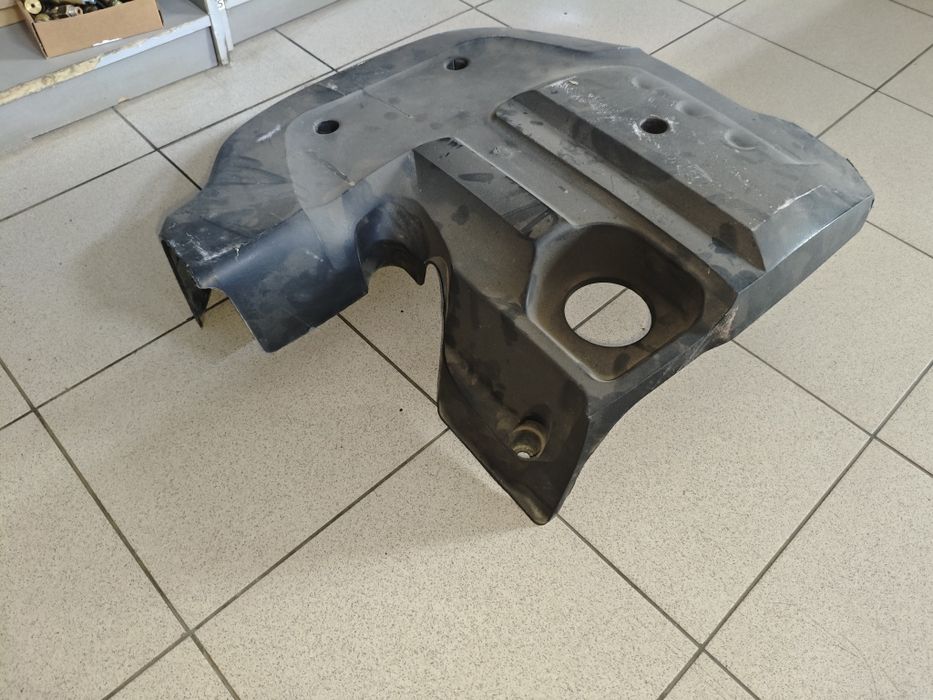 Крышка двигателя chevrolet niva