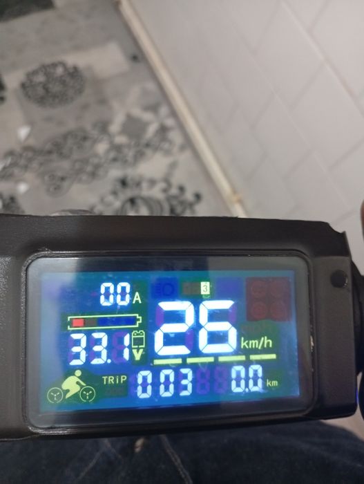 Vând trotinetă electrică în stare bună