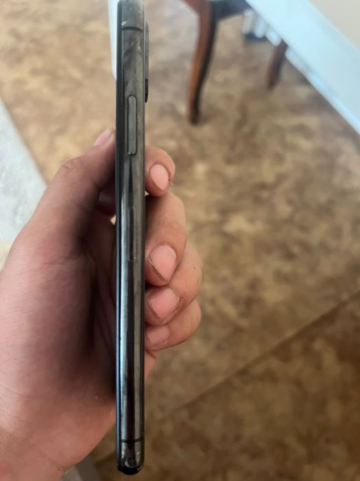 Продам iPhone X 64гб