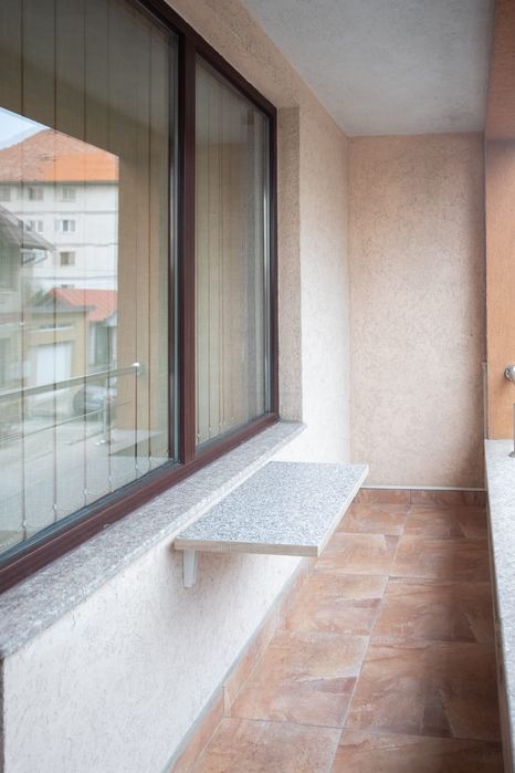 Inchiriez apartament cu 2 camere cu toate cheltuielile incluse in pret