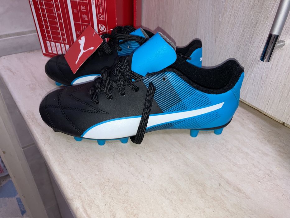 Ghete Fotbal Puma Nou