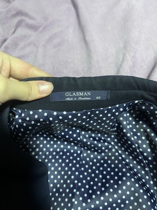 Продаю Школьные женские пиджаки
