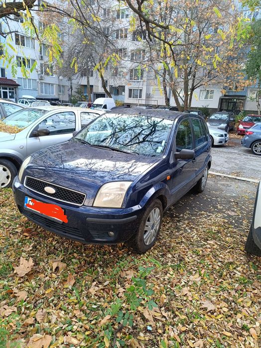 Продажба на лек автомобил